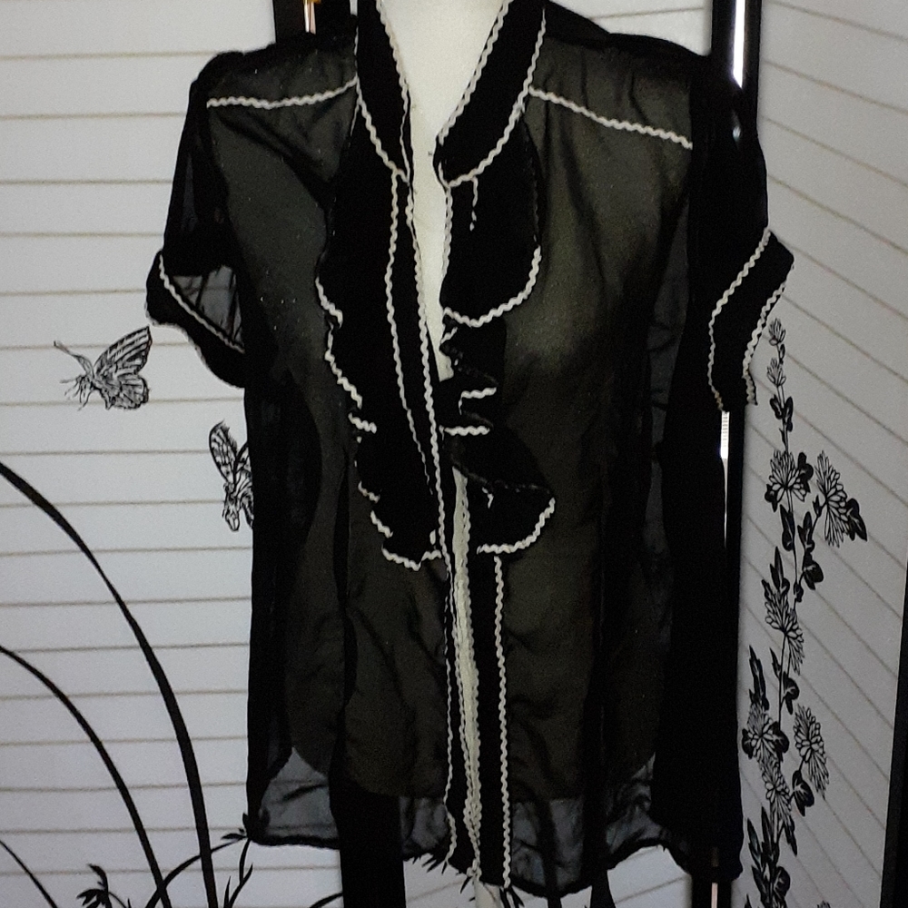STYLISH BLOUSE